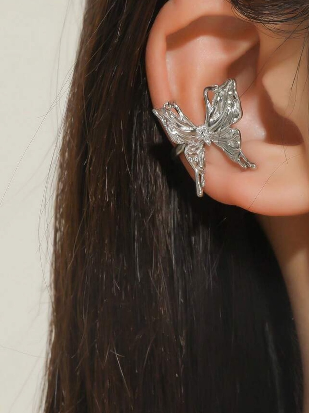 Butterfly Ear Cuff N2236